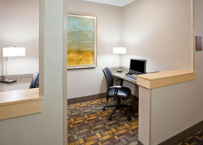 Americinn By Wyndham Hartford Sd